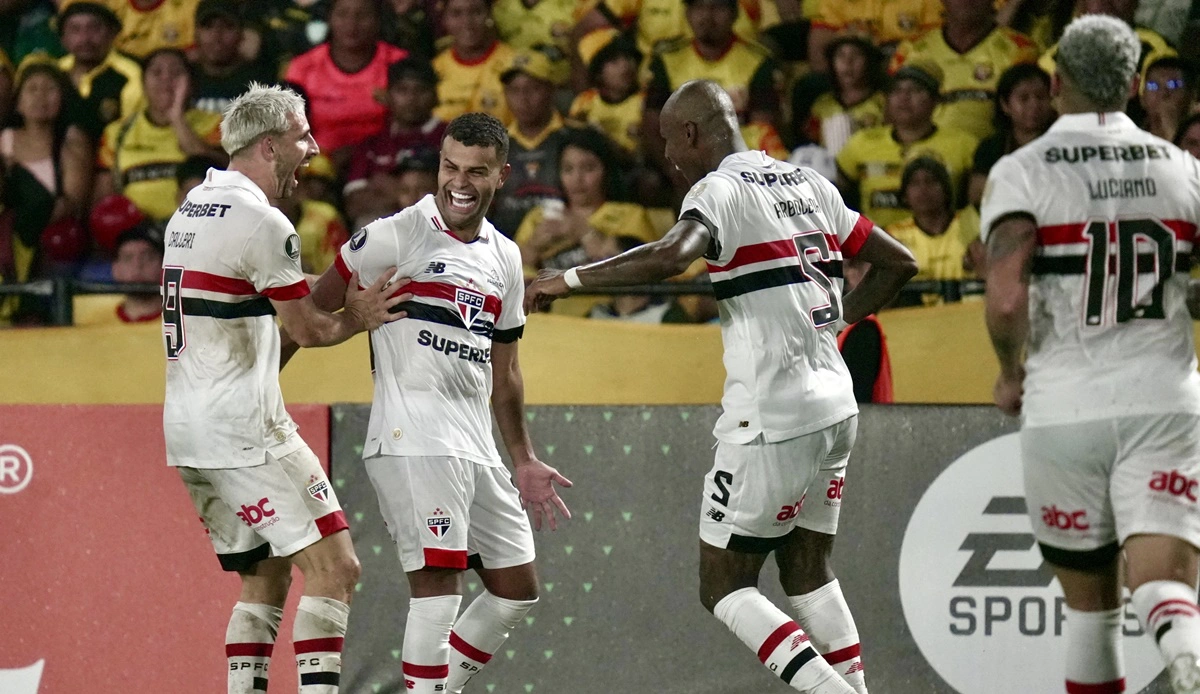 São Paulo venceu na estreia do treinador Zubeldía