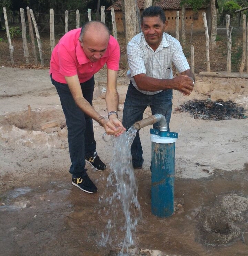 Novo sistema de abastecimento de água no povoado Zundão
