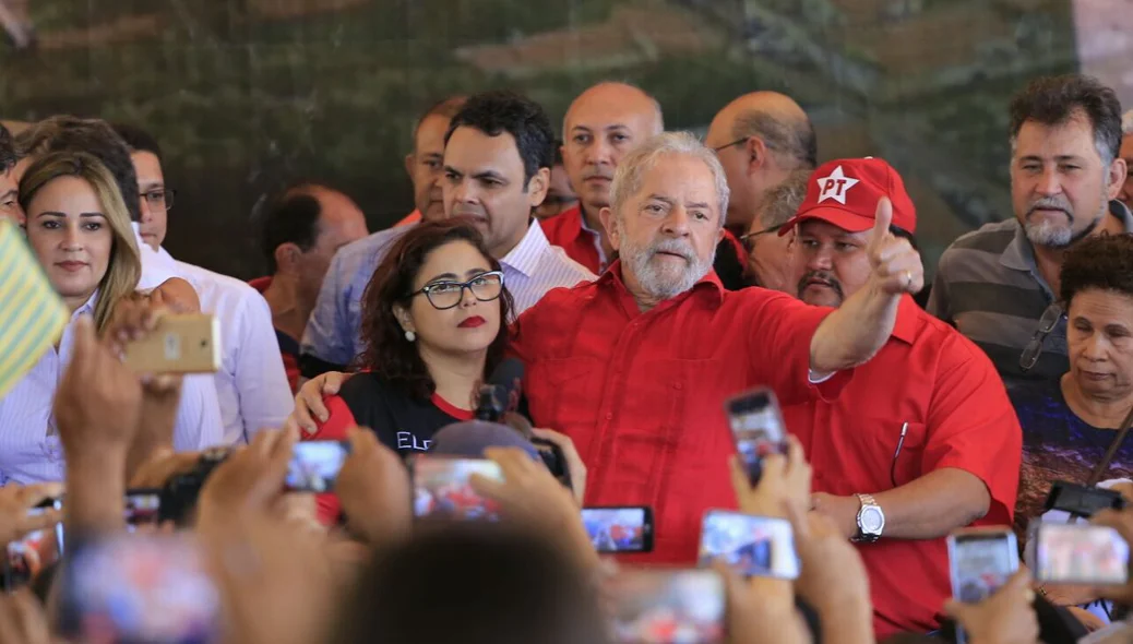 Ex-presidente Lula visita Altos
