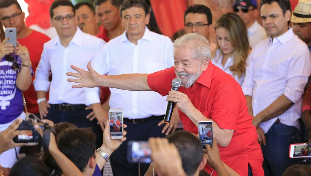 Lula agradece população altoense pelo título