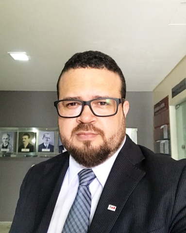 Advogado e membro do CPEPI, Jonas Deusdará