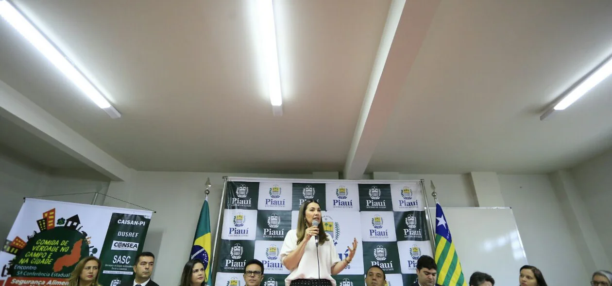 Vice-governadora Margarete Coelho inaugura Cozinha Comunitária da Uespi