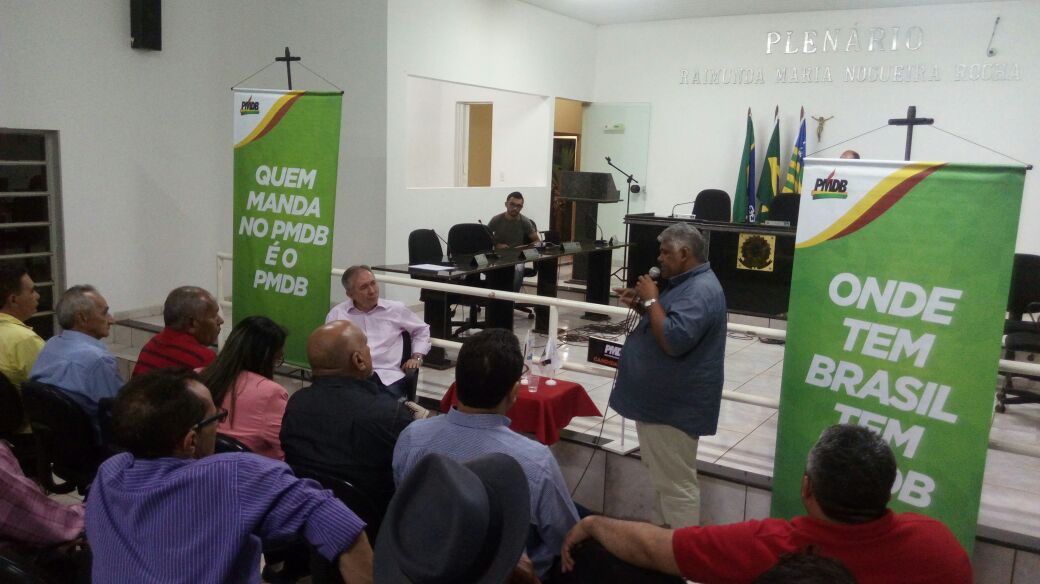 João Henrique diz que PMDB definha ao insistir na aliança com PT