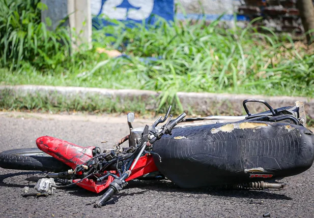 Motociclista morre atropelado por S10 na PI 112