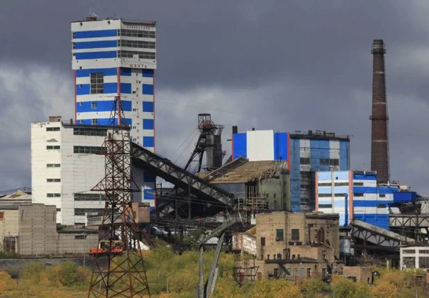 Vista geral da mina Vorkutinskaya na região de Komi, norte da Rússia