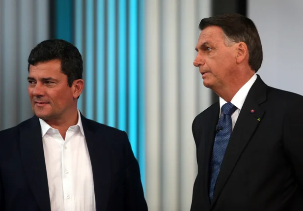 Jair Messias Bolsonaro (PL), conversa com o senador eleito Sergio Moro