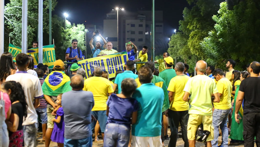 Grupo de apoiadores de Bolsonaro