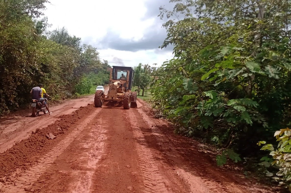 DER inicia obras de restauração na PI-112 no Norte do Piauí
