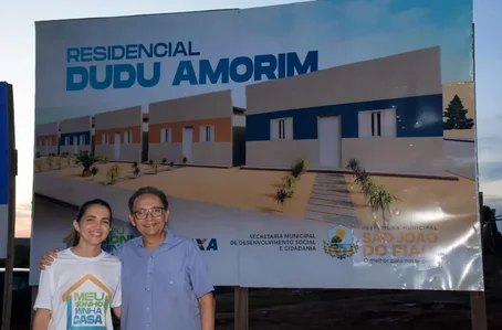 Ednei Amorim autoriza ordem de serviço para construção de casas populares