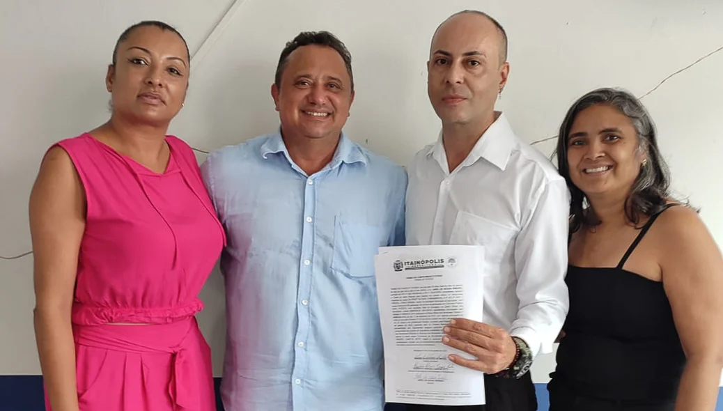 Prefeitura de Itainópolis da posse a novos servidores