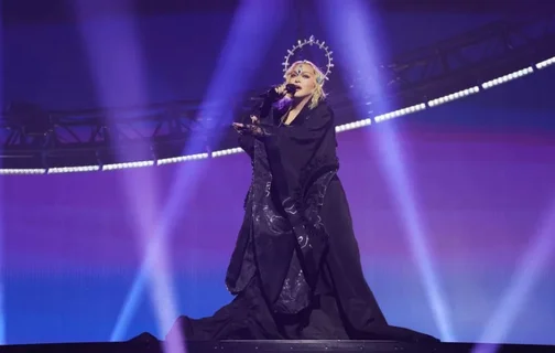Madonna na estreia da The Celebration Tour