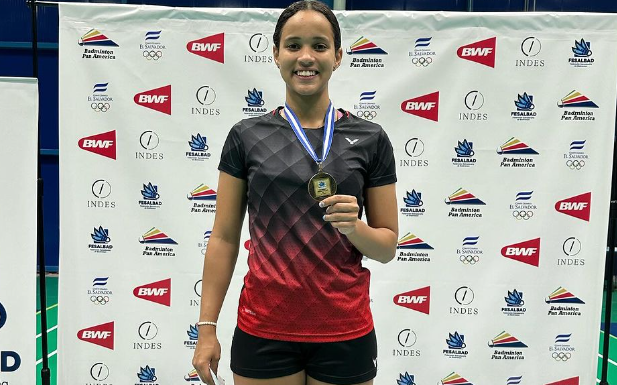 Juliana Vieira é campeã do El Salvador International de badminton