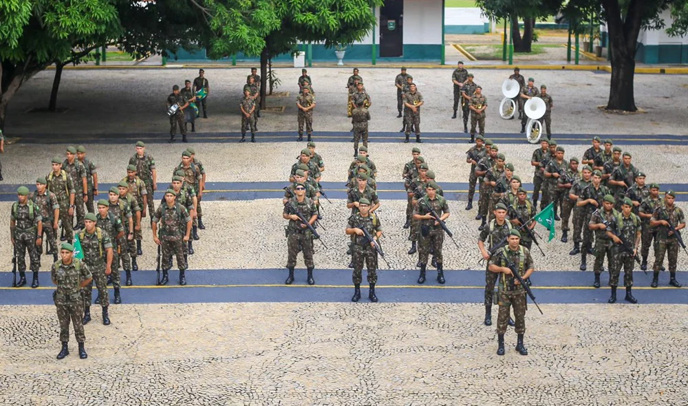 Oficiais do Exército em formação