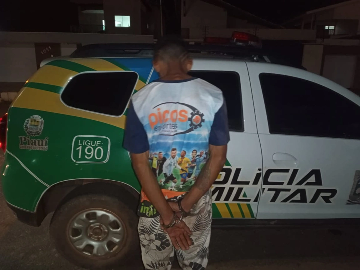 Acusado de roubo e furto é preso pela PM em Itainópolis