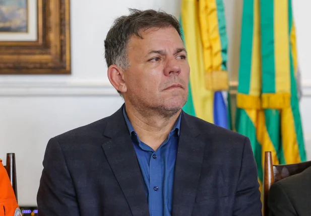 Secretário Carlos Augusto