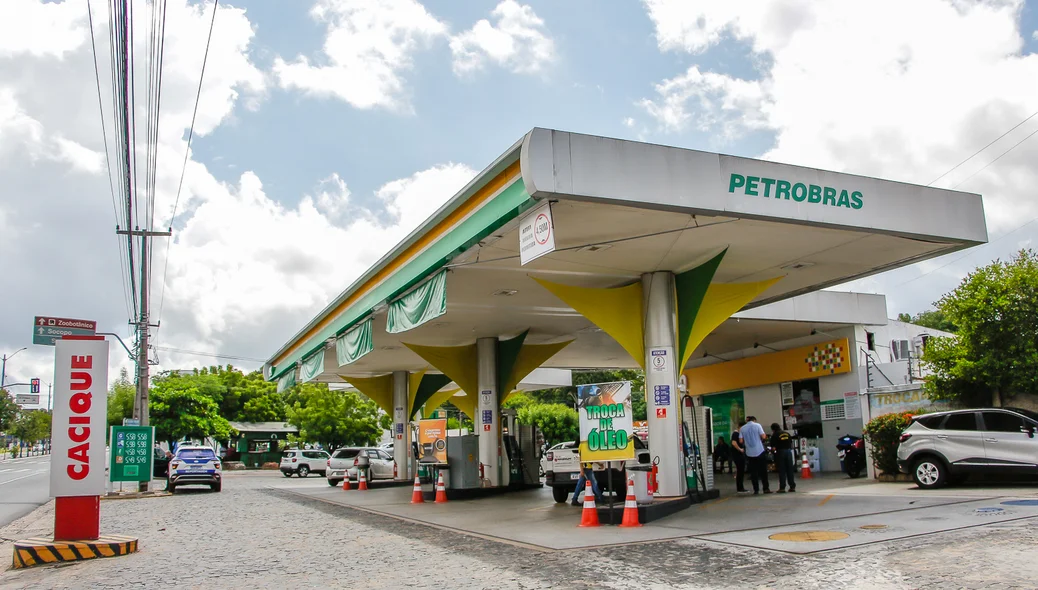 Posto Petrobras localizado na Avenida Presidente Kennedy