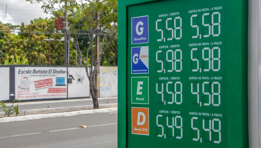 Preço do combustível no posto Petrobras