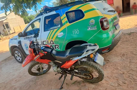 Motocicleta furtada foi recuperada pelo GPM de São Gonçalo do Gurguéia