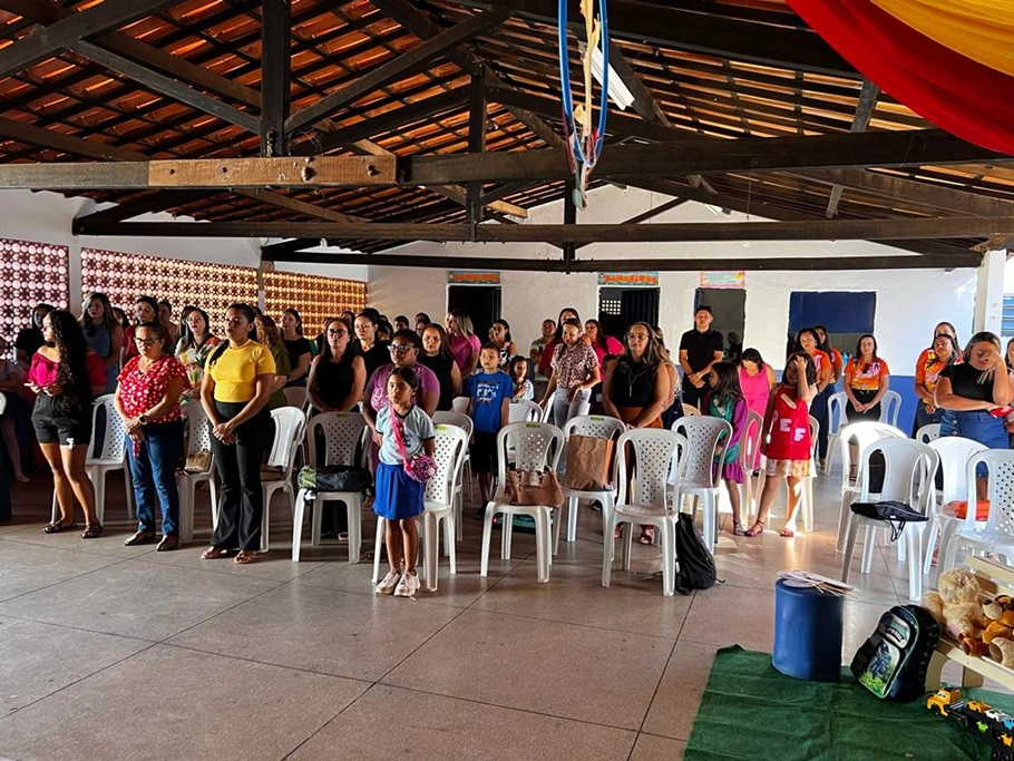 Evento educacional em Itainópolis