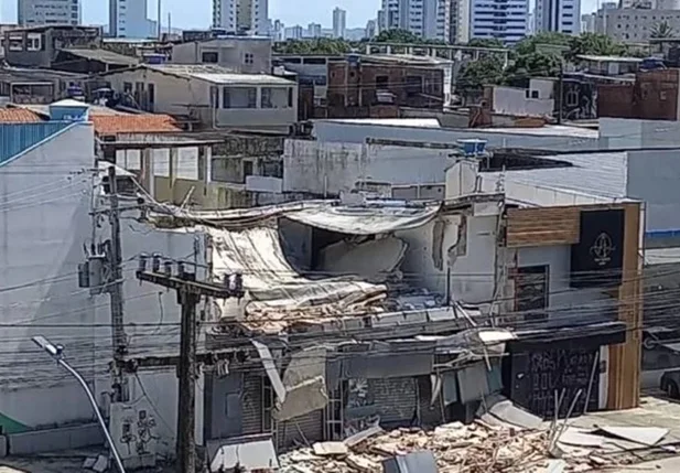Mais um prédio desabou em Pernambuco, nesta segunda-feira (10)