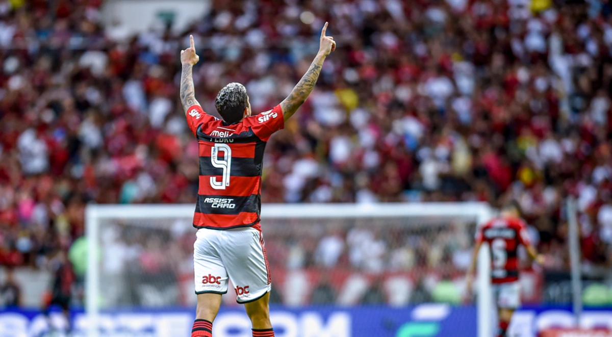 Pedro marcou o gol da vitória do Flamengo em cima do Bahia