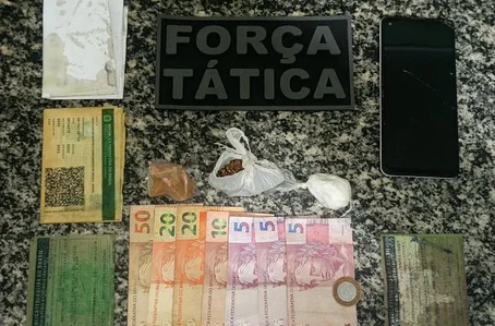 Força Tática prende trio por tráfico de drogas em Valença