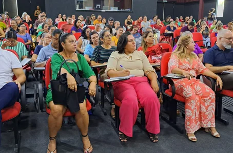Prefeitura de São João do Arraial concede reajuste salarial a professores
