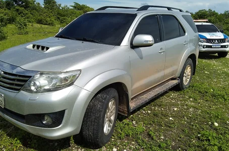 Polícia Militar localizou carro roubado no Ceará