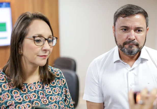 Renata Abreu e Fábio Novo
