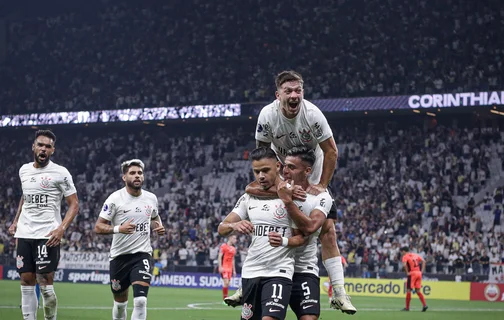 Corinthians goleou o Nacional nessa terça-feira