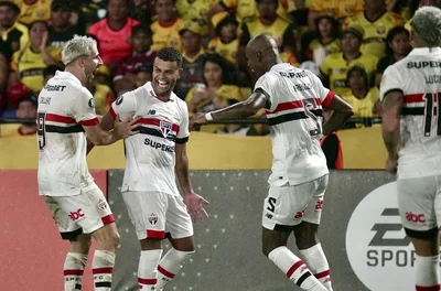 São Paulo vence Barcelona-SC na estreia de Zubeldía na Libertadores
