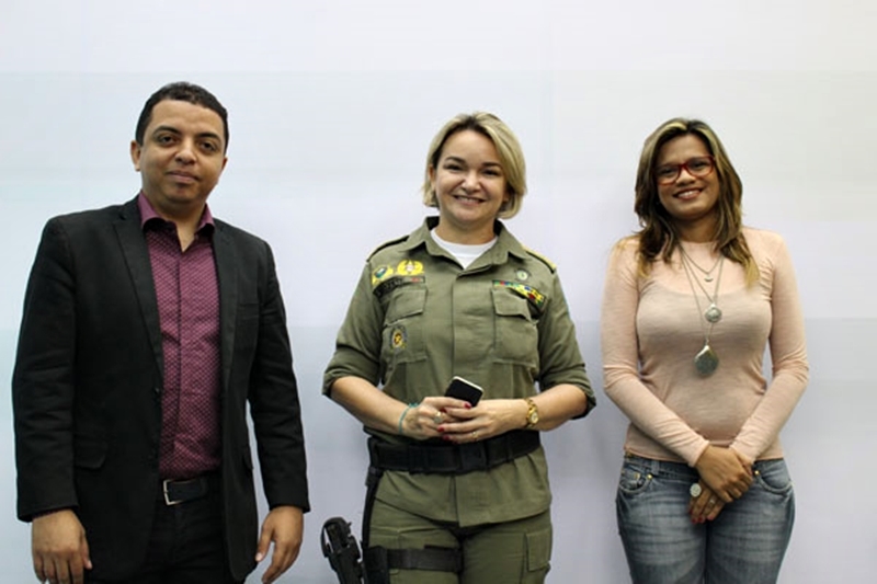 Major Elizete Lima, professor Márcio e Karine Barbosa