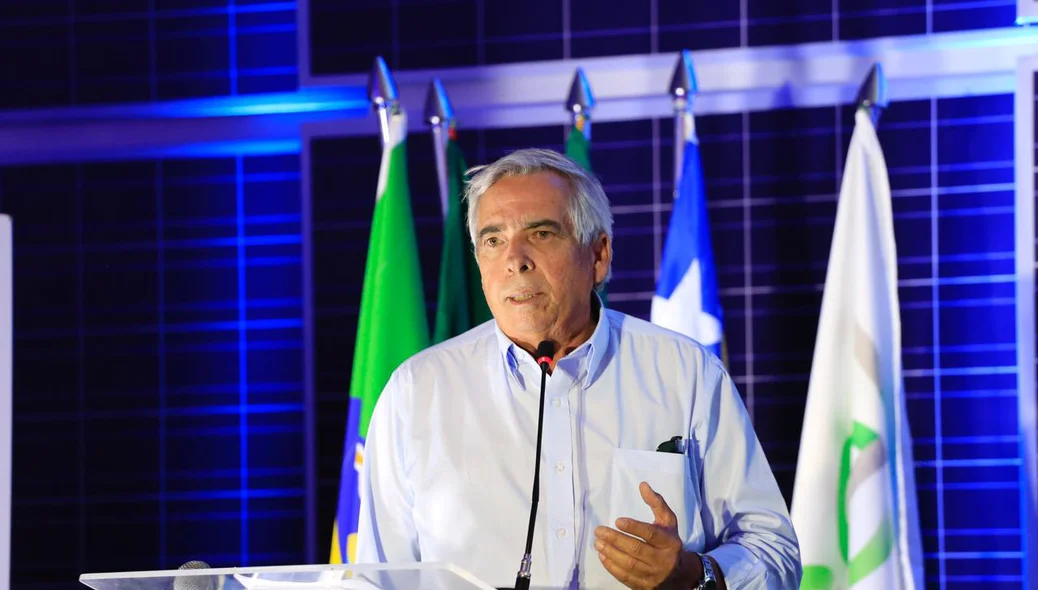 Políticos no Complexo Solar Nova Olinda