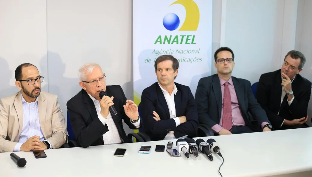 Presidente da Anatel, Juarez Quadros, fala sobre desligamento do sinal analógico