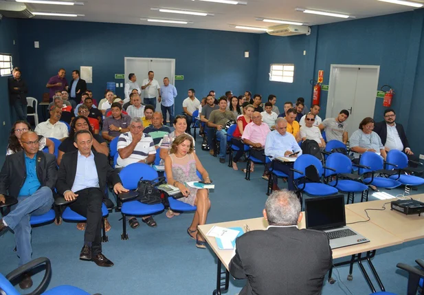 Seminário discute regularização fundiária em Picos
