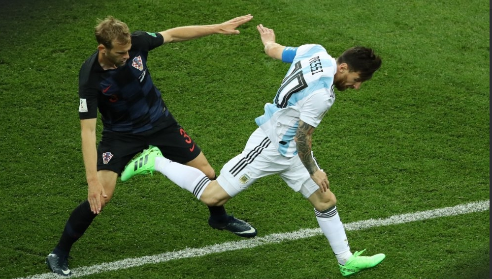 Messi quase não aparece na partida da Argentina contra a Croácia pelo grupo D