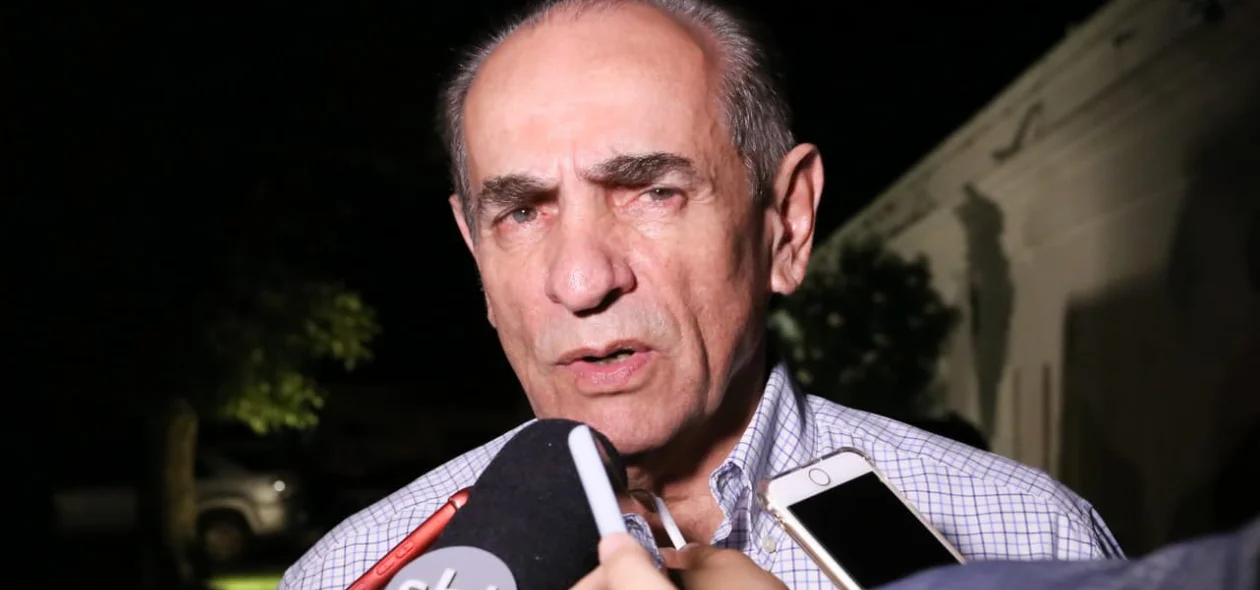 Deputado federal Marcelo Castro em entrevista