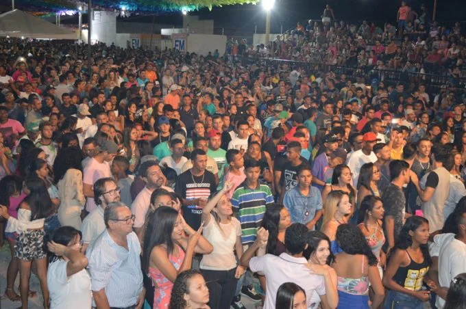 Populares em Buriti dos Lopes