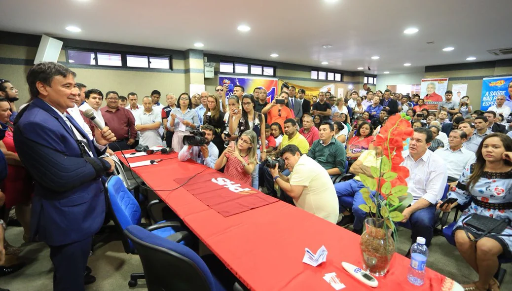Governador Wellington Dias participa da Convenção do PHS em Teresina