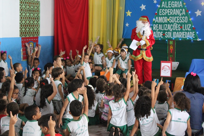 Lançamento da campanha Papai Noel dos Correios em Teresin