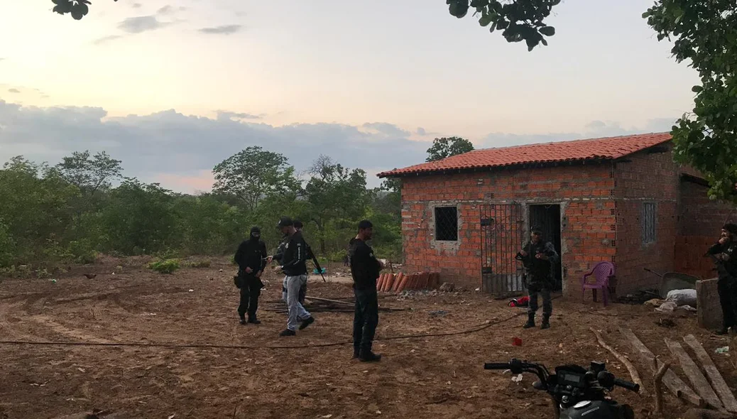 Polícia Civil deflagra Operação Dominó em cinco municípios