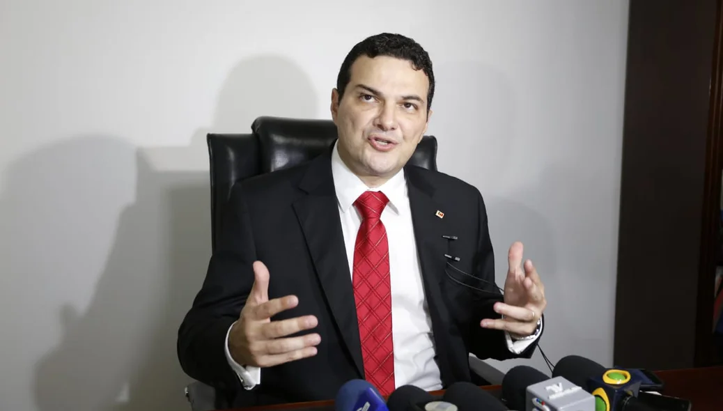 Presidente da OAB Piauí, Celso Barros Neto
