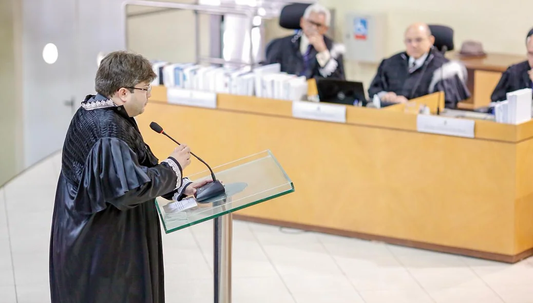 Thiago Férrer é empossado como juiz do TRE-PI
