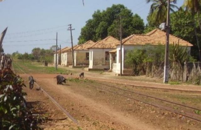 Casas na estação de Capitão de Campos 