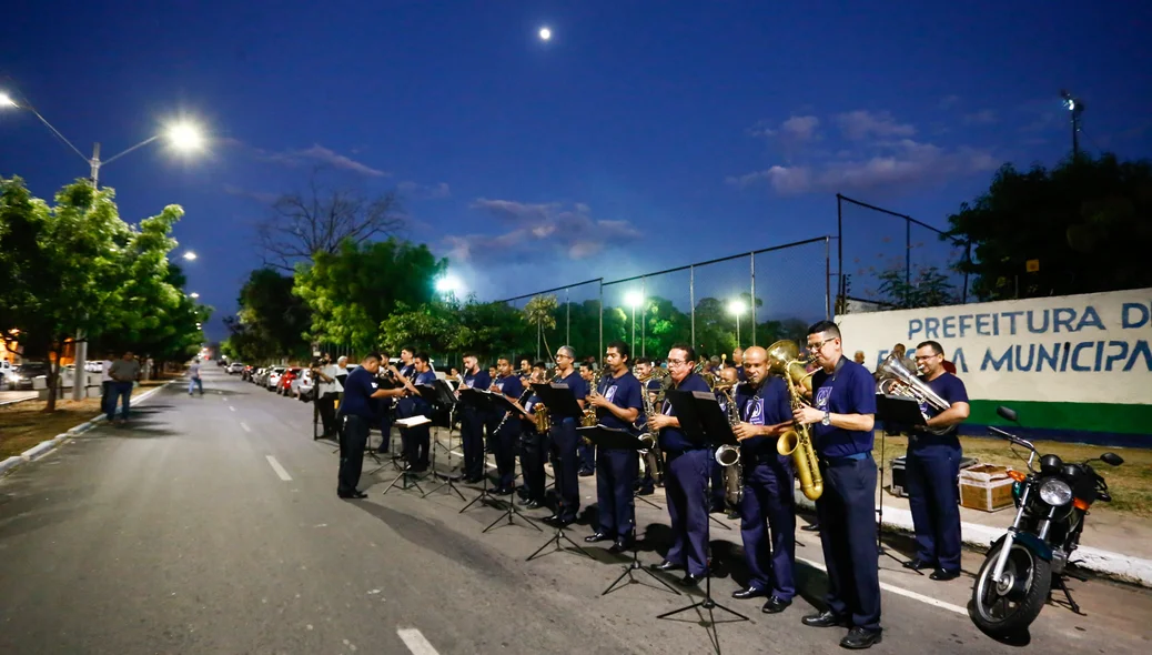 Orquestra na inauguração da Avenida Rossini Morada