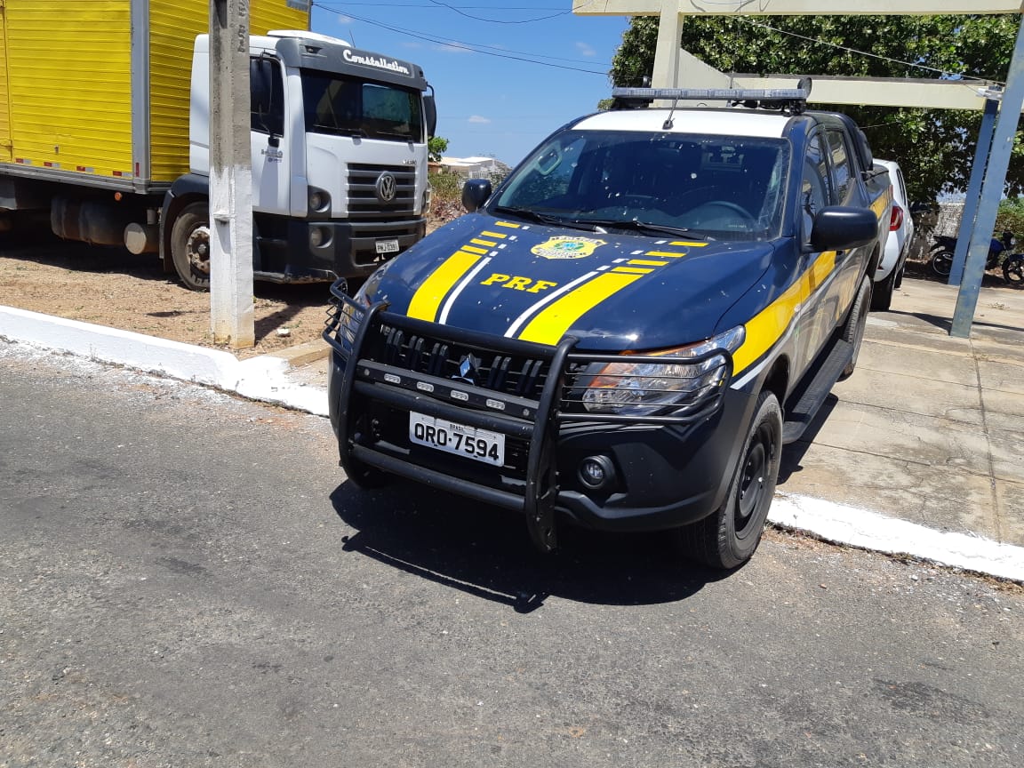 Veículo recuperado pela PRF em Alegrete do Piauí