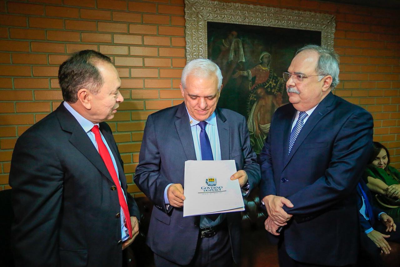 Presidente da Alepi, Themístocles Filho, Antonio Neto e Osmar Júnior