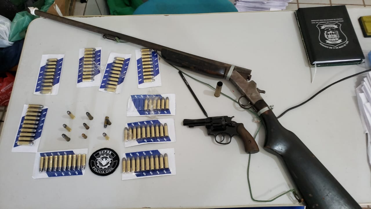 Armas e munições apreendidas pela DEPRE