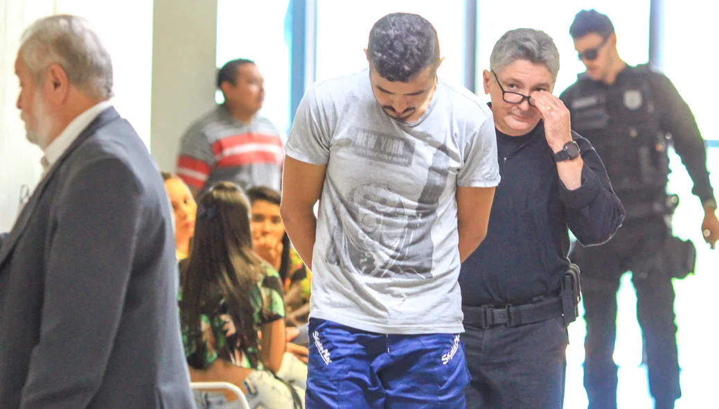 Antuniel Alves de Sousa durante audiência de instrução e julgamento