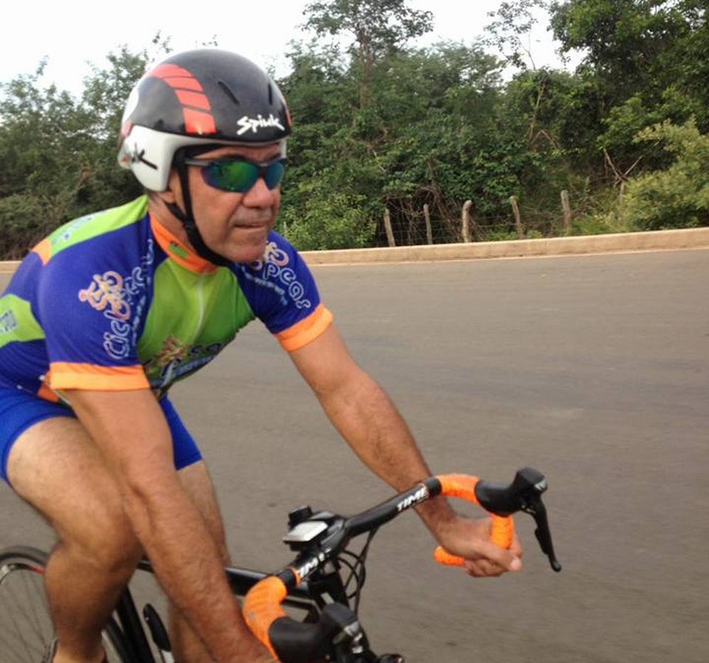 Ciclista Cássio Alves de Almeida